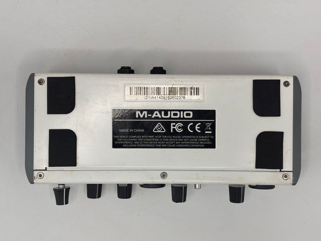 Interface De Áudio M-audio M-track Ii Duo 2 Entradas Saídas Branco