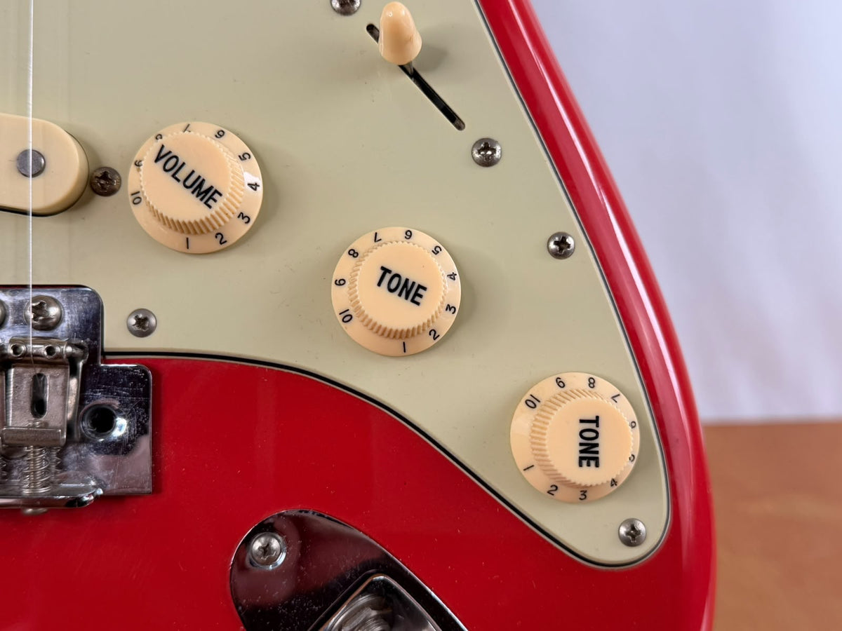 Guitar Elétrica Tagima T635 Stratocaster Made In Brazil #99 Destro Natural Pau-rosa