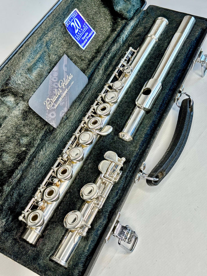 Flauta Transversal Yamaha 285 Sii  / Made In Japan  #195 Prateado