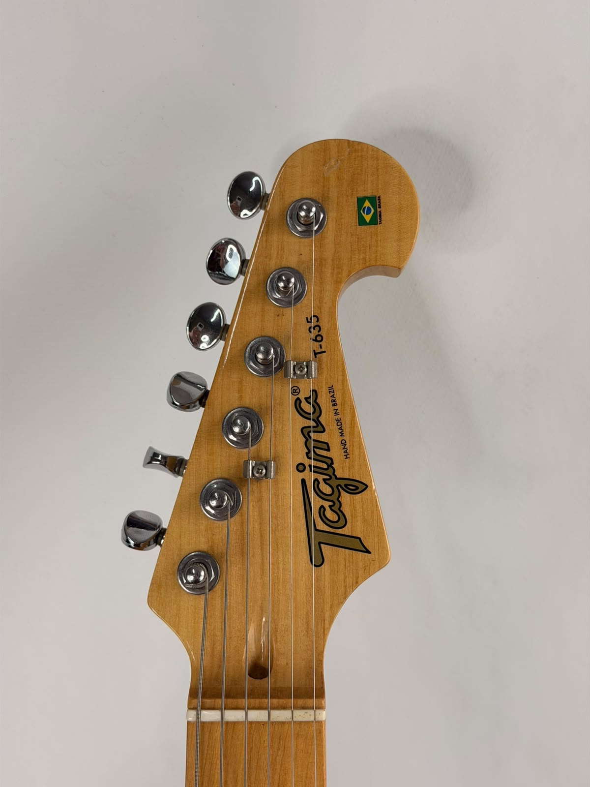 Guitar Elétrica Tagima T635 Stratocaster Made In Brazil #99 Destro Natural Pau-rosa