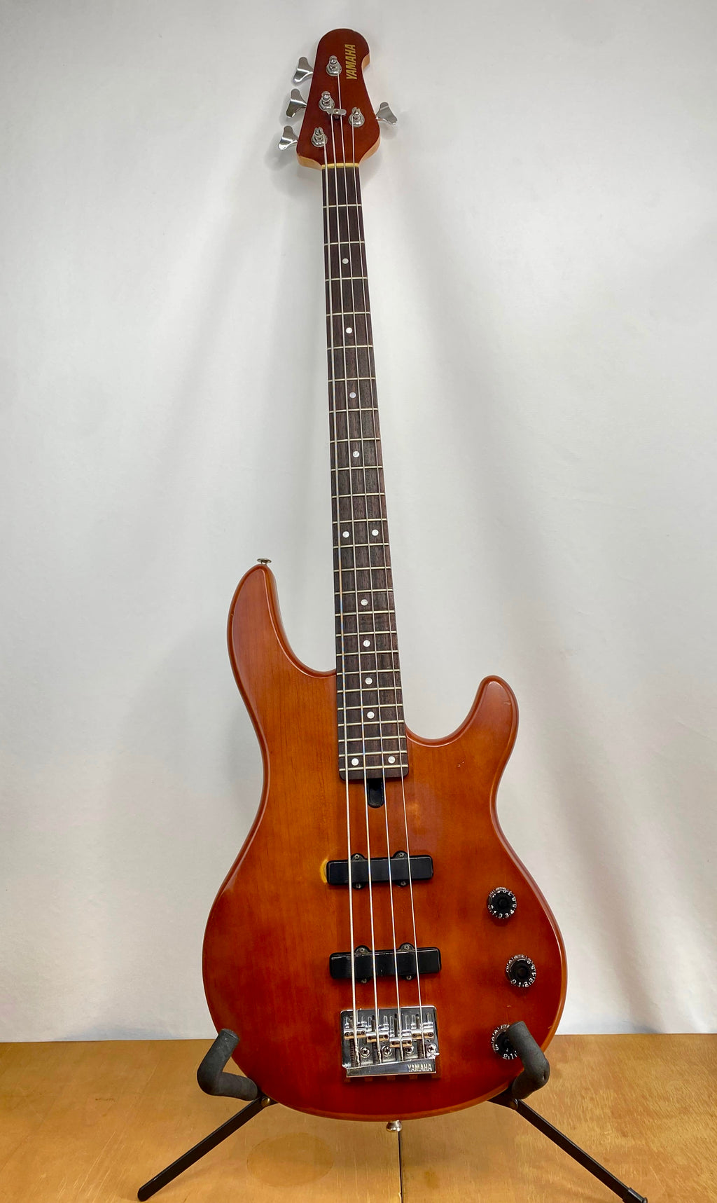 Baixo 4 Cordas Yamaha BBN4 - Made in Japan #63