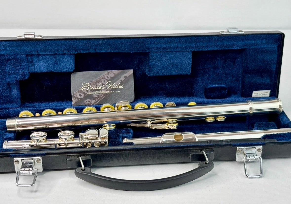 Flauta Transversal Yamaha 221 Silver / Made Indonésia  #122 Prata