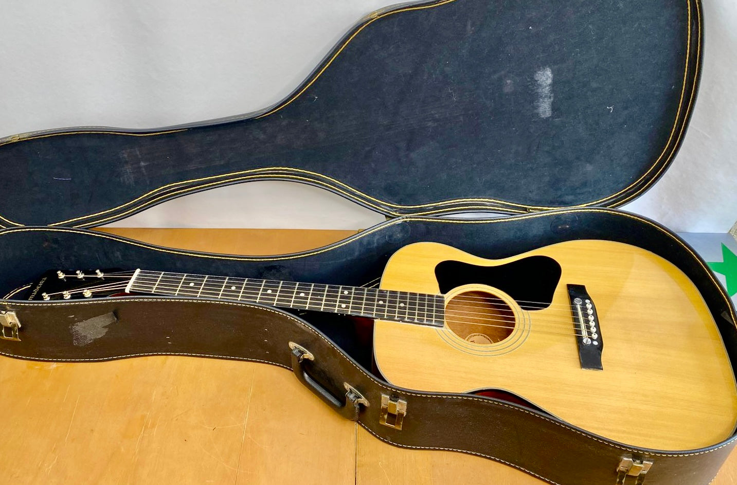 Violão By Guild Madeira Model A-1 -  Made In Korea #57 Natural Destro Rosewood