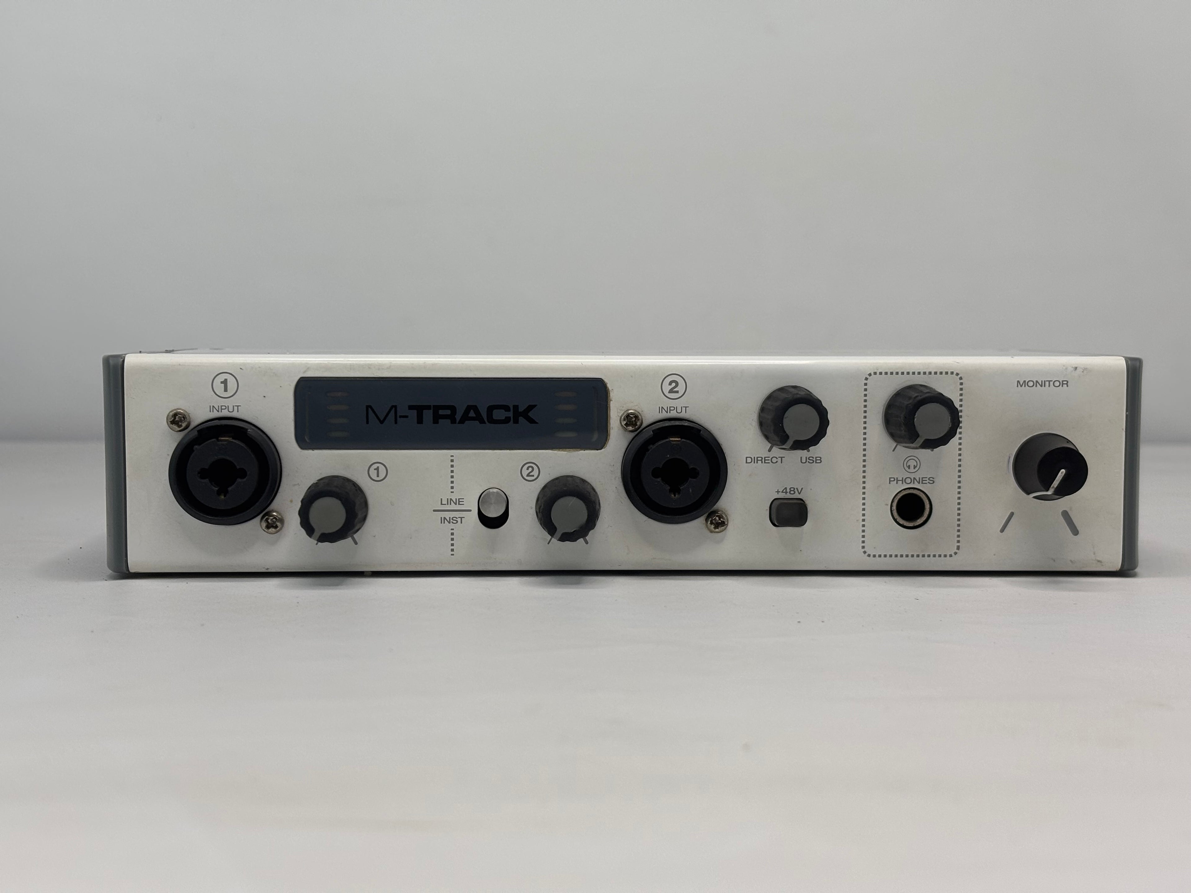 Interface De Áudio M-audio M-track Ii Duo 2 Entradas Saídas Branco