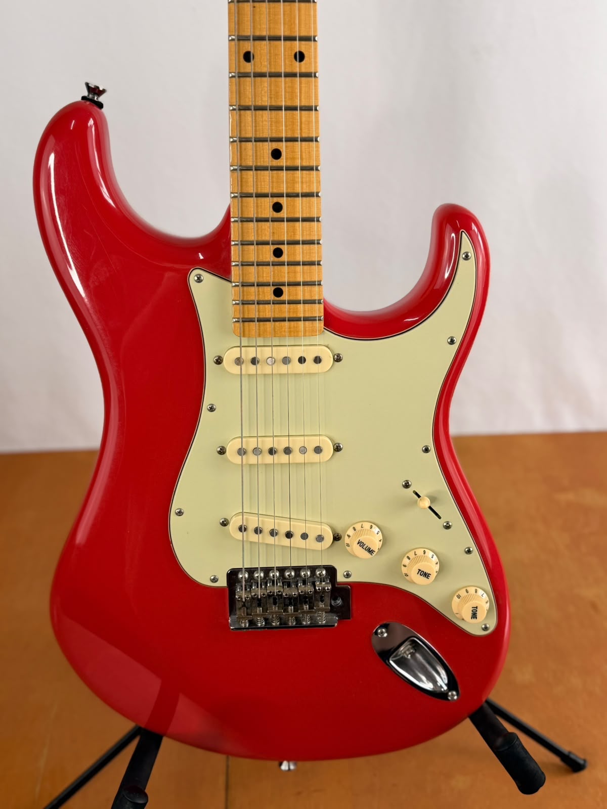 Guitar Elétrica Tagima T635 Stratocaster Made In Brazil #99 Destro Natural Pau-rosa