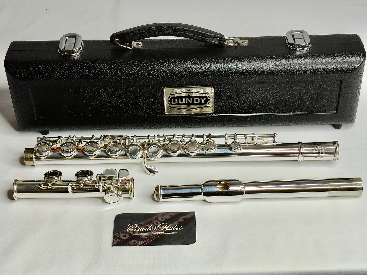 Flauta Transversal Selmer Bundy - Prateada #132 Prata