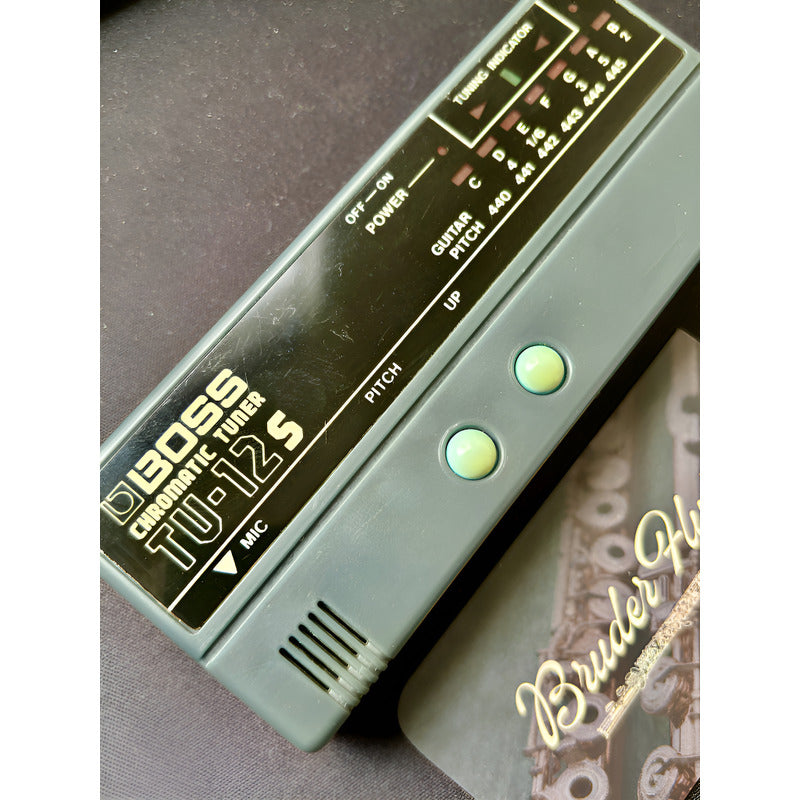 Afinador Boss Crhomatic Tuner Tu-12 S - Boss - Made Taiwan Preto