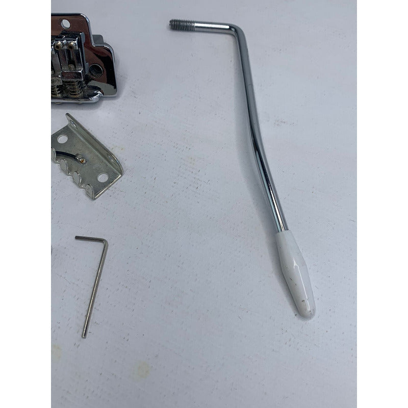 Ponte Para Guitarra Bridge Assy, Af Strato Fender / Made Usa - Preto