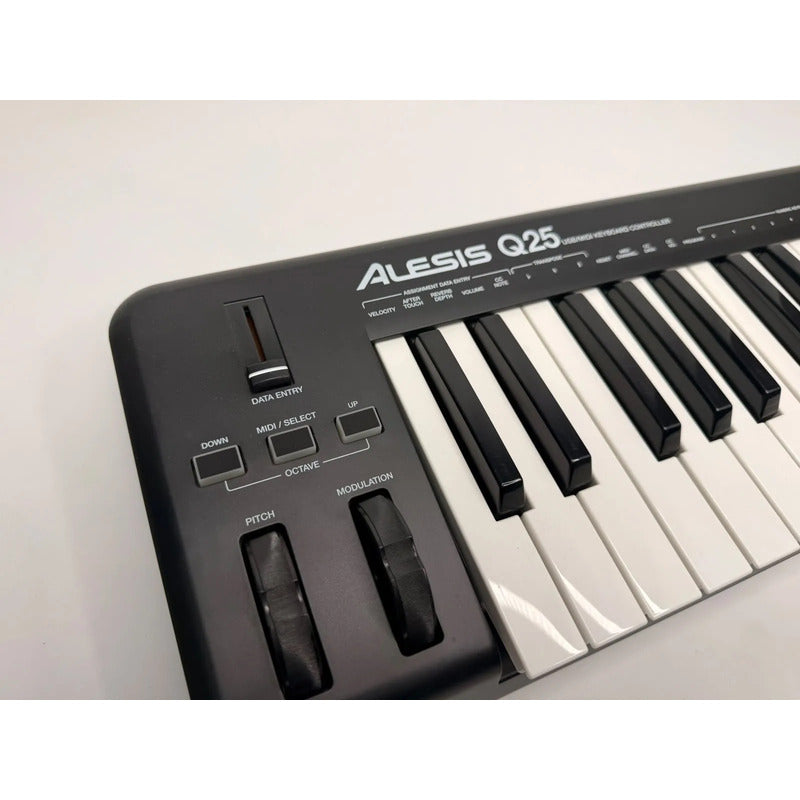 Controlador Midi Alesis Q25 25 Teclas Preto