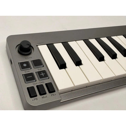 Controlador Midi M-audio Keystation Mini 32 Cinza