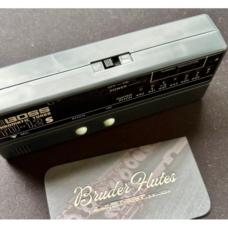 Afinador Boss Crhomatic Tuner Tu-12 S - Boss - Made Taiwan Preto