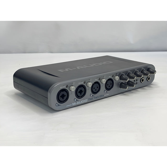 Interface M-audio Fast Track Ultra/ U S A #15 Cinza 5v