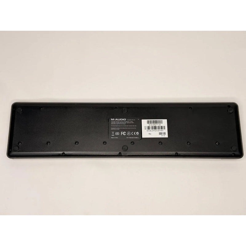 Controlador Midi M-audio Keystation Mini 32 Cinza