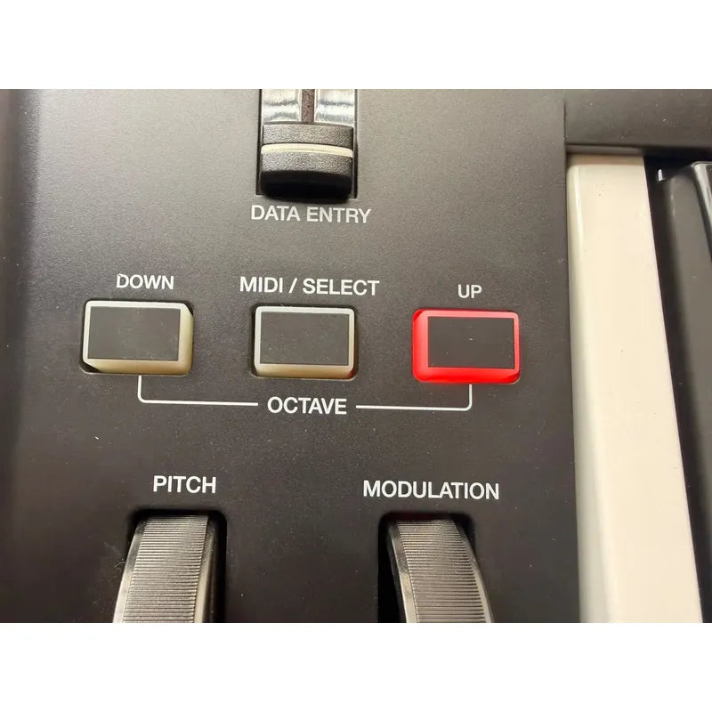Controlador Midi Alesis Q25 25 Teclas Preto