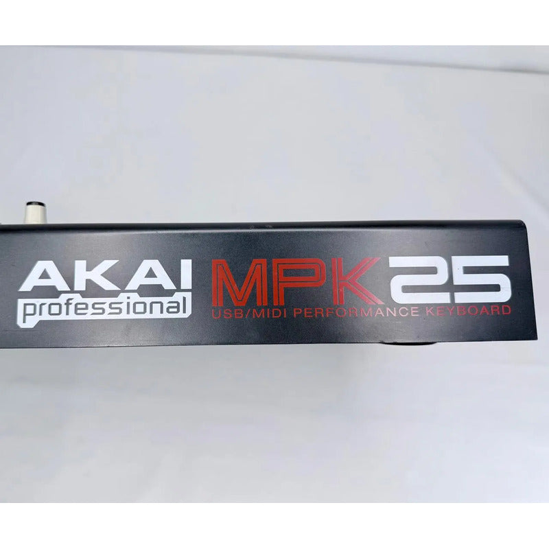 Teclado Controlador Midi Akai Mpk25 Com 25 Teclas Preto