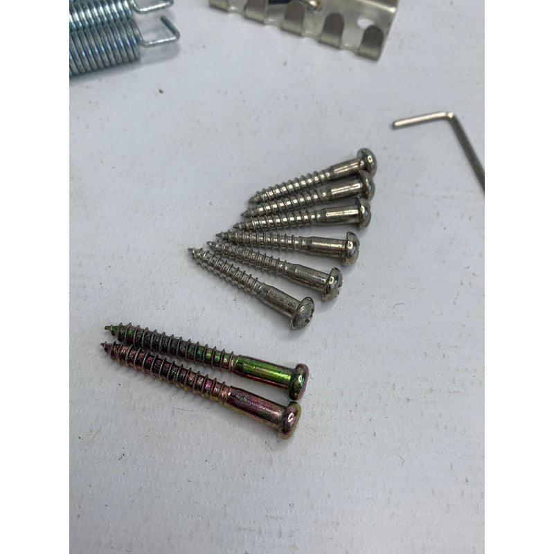 Ponte Para Guitarra Bridge Assy, Af Strato Fender / Made Usa - Preto