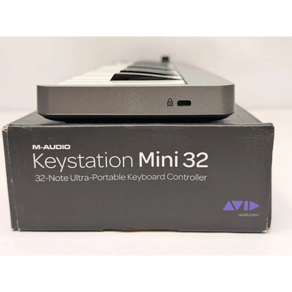 Controlador Midi M-audio Keystation Mini 32 Cinza