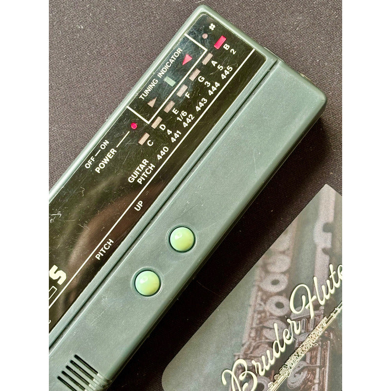 Afinador Boss Crhomatic Tuner Tu-12 S - Boss - Made Taiwan Preto