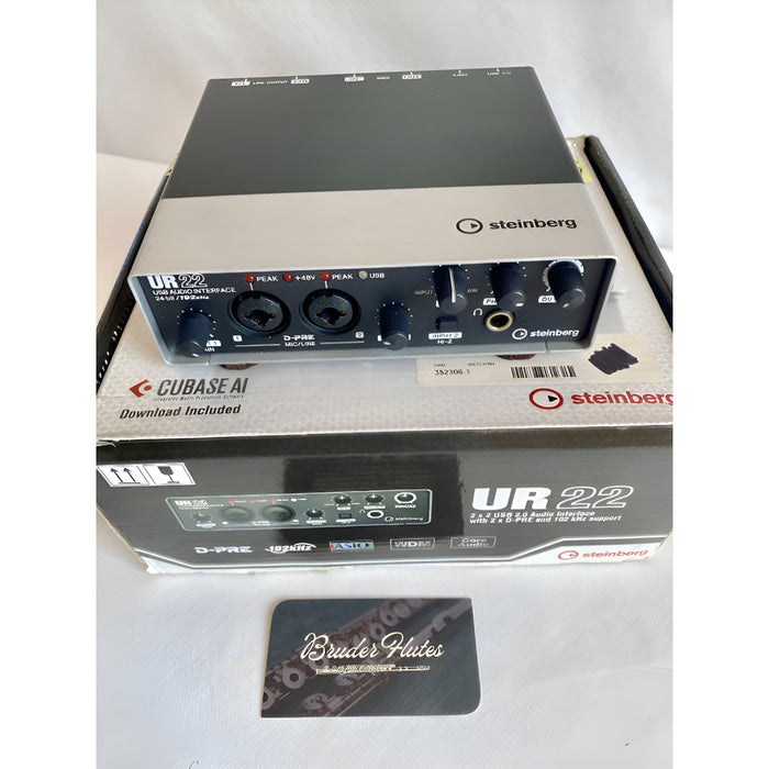 Interface De Áudio Steinberg Ur22  / Manufac. Yamaha  # A063 Preto 127/220v